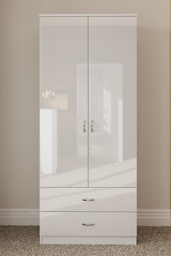 2 CABON WARDROBE 6.5 BY 4